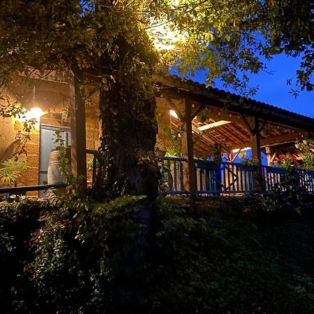 Monguilhem Maison D'Hotes Le Chai D'Armagnac מראה חיצוני תמונה