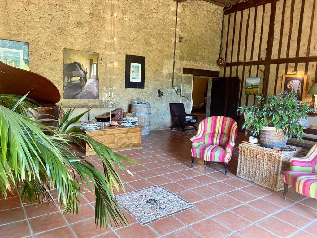 Monguilhem Maison D'Hotes Le Chai D'Armagnac מראה חיצוני תמונה