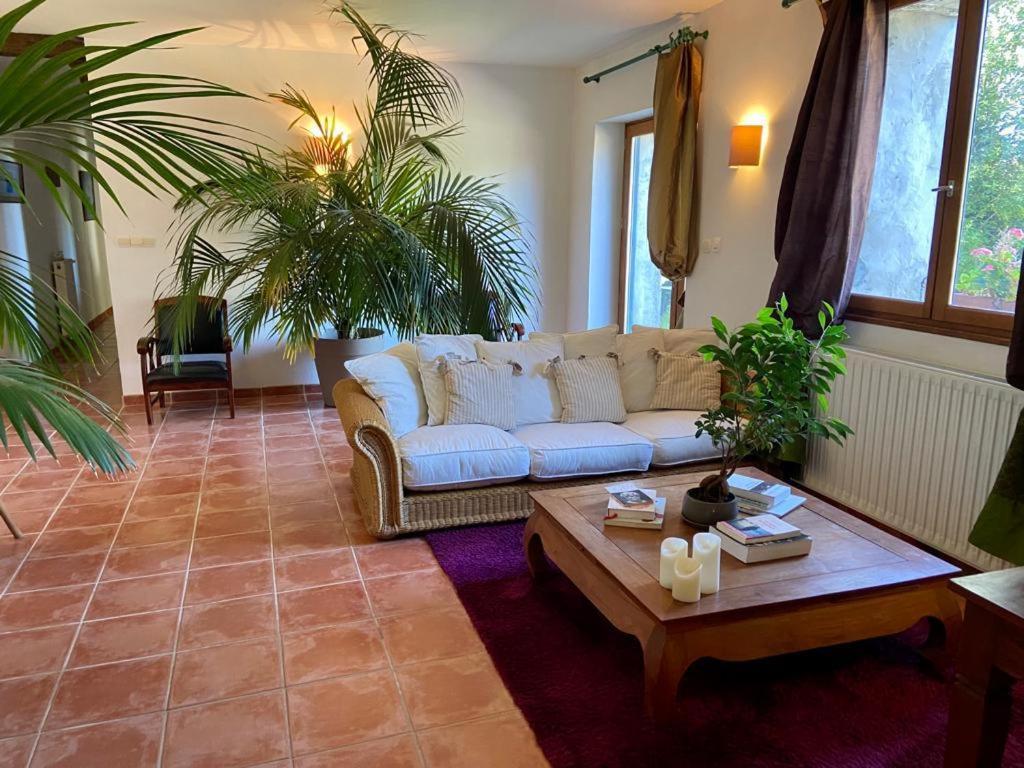 Monguilhem Maison D'Hotes Le Chai D'Armagnac מראה חיצוני תמונה