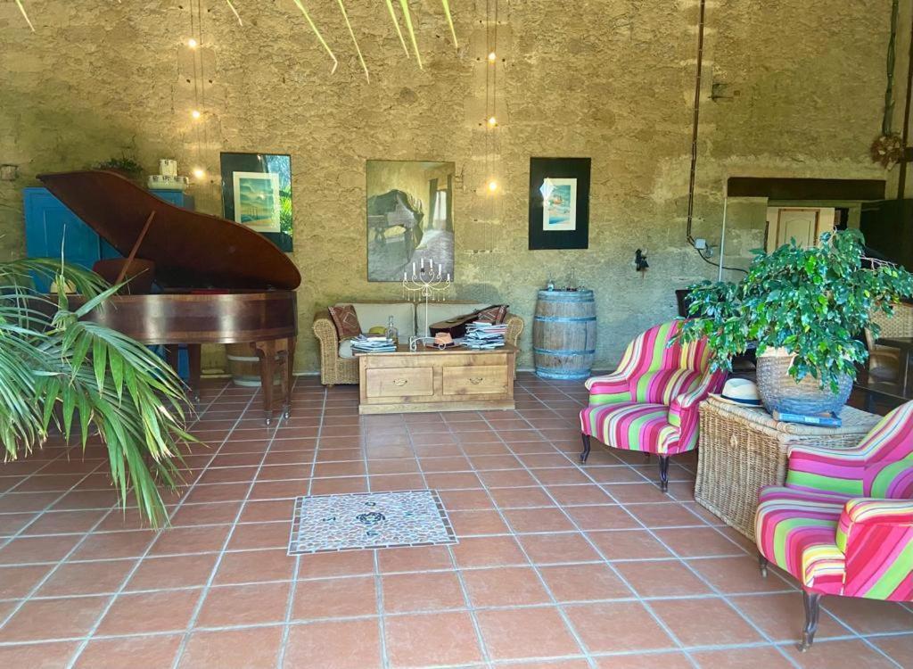 Monguilhem Maison D'Hotes Le Chai D'Armagnac מראה חיצוני תמונה